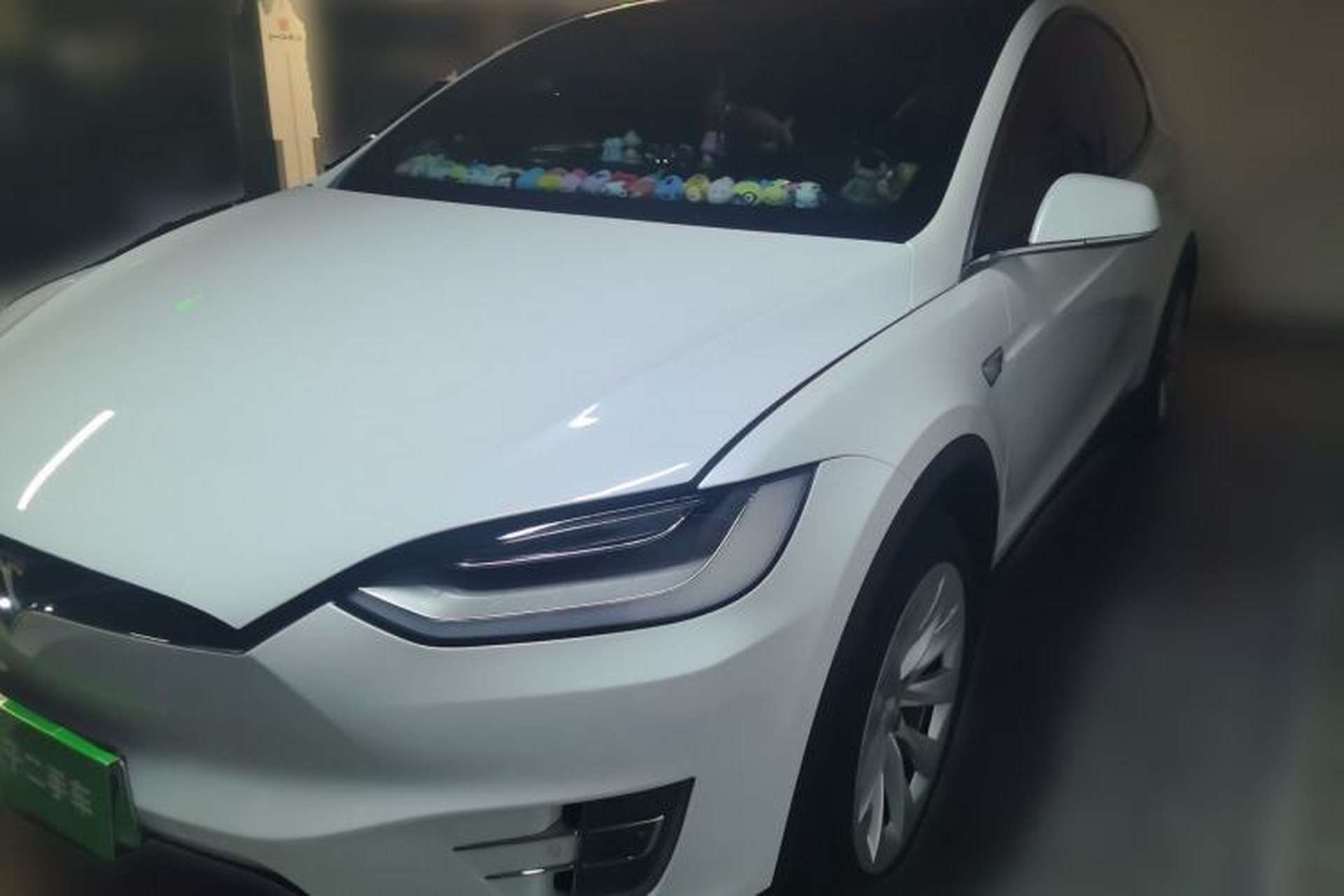 Used Tesla Model X 2019 Long-Range Version Front Left 45 Deg