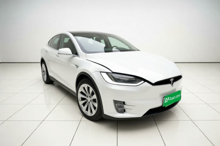 Used Tesla Model X 2019 Long-Range Version Front Right 45 Deg