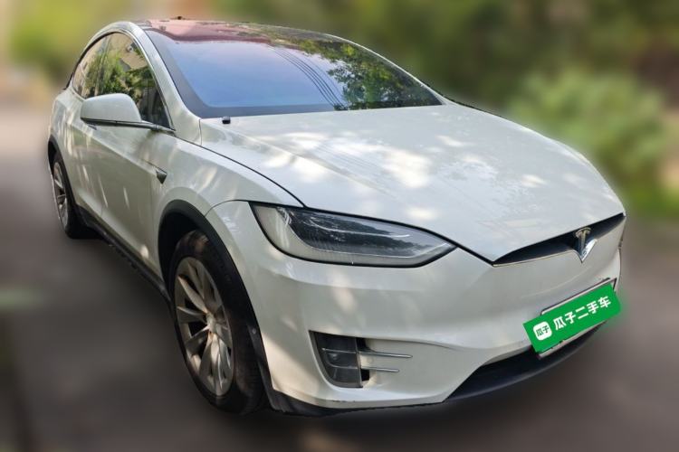 Used Tesla Model X 2019 Long-Range Version Front Right 45 Deg