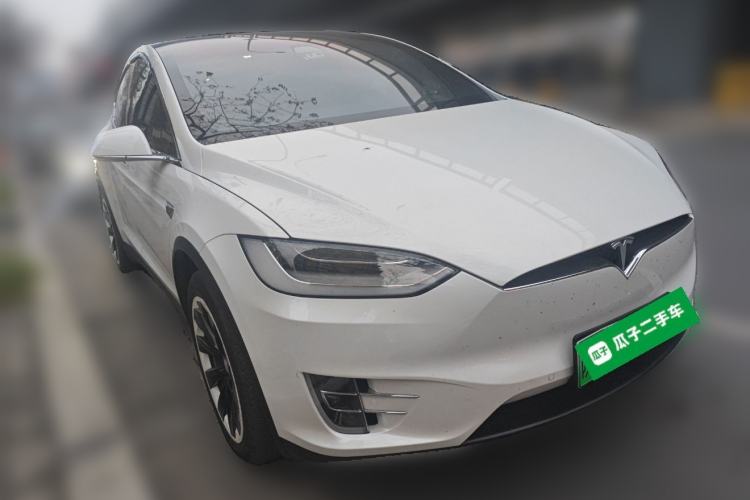 Used Tesla Model X 2019 Long-Range Version Front Right 45 Deg