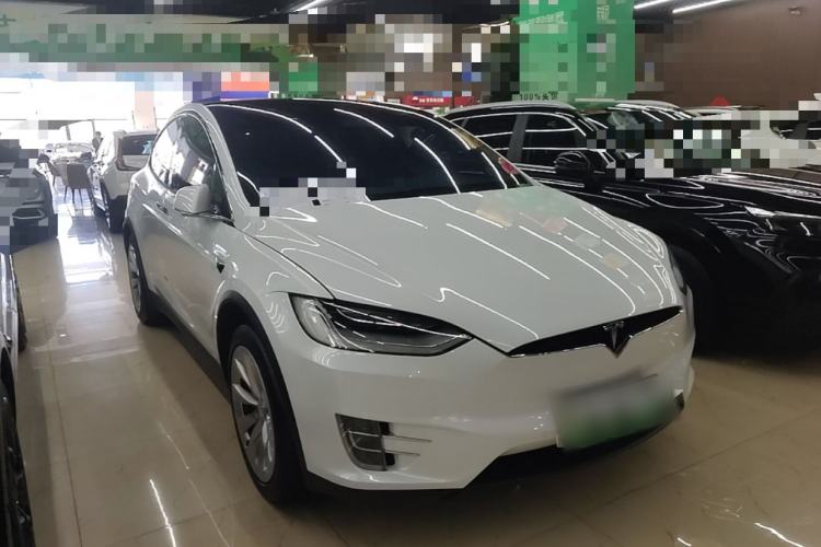 Used Tesla Model X 2019 Long-Range Version Front Right 45 Deg