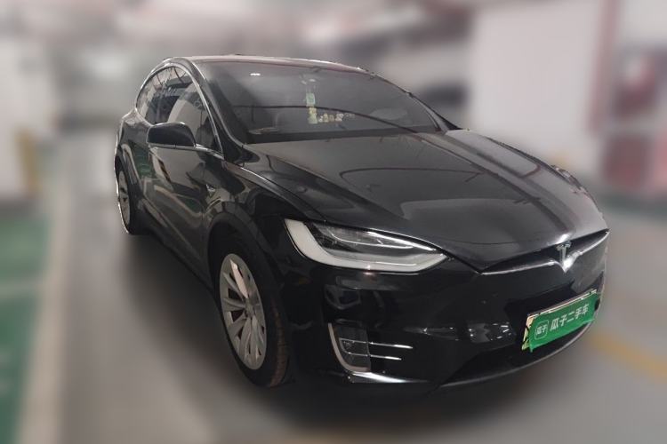 Used Tesla Model X 2019 Long-Range Version Front Right 45 Deg