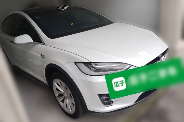 Used Tesla Model X 2019 Long-Range Version Front Right 45 Deg
