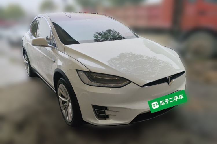 Used Tesla Model X 2019 Long-Range Version Front Right 45 Deg