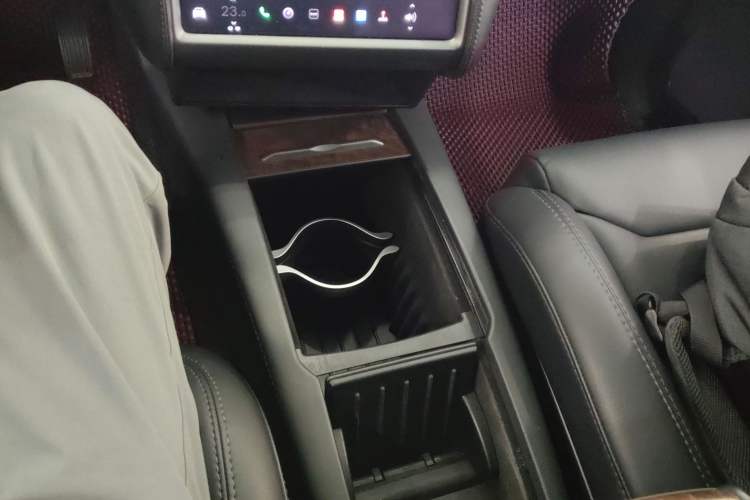Used Tesla Model X 2019 Long-Range Version Gear Lever