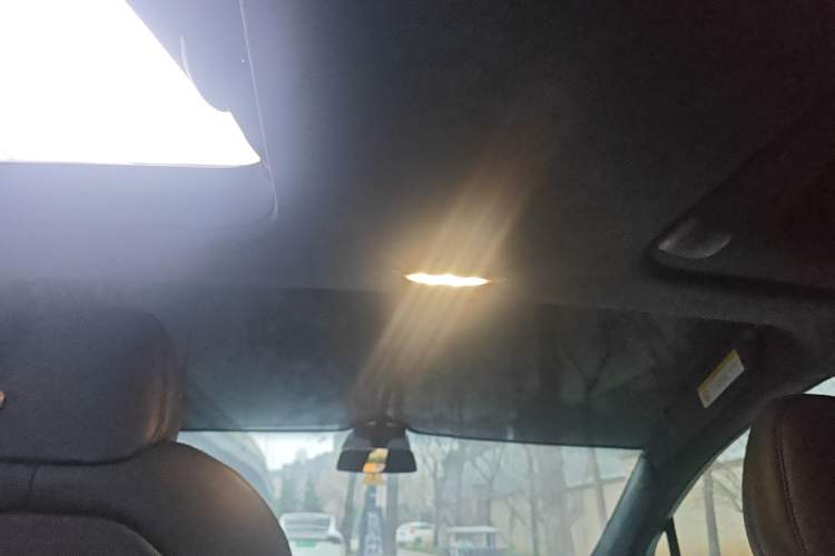 Used Tesla Model X 2019 Long-Range Version Headliner