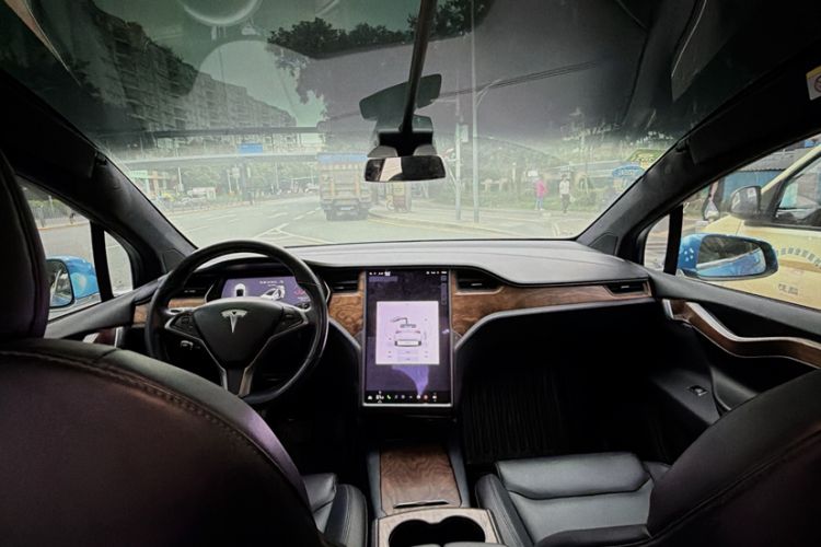 Used Tesla Model X 2019 Long-Range Version Headliner