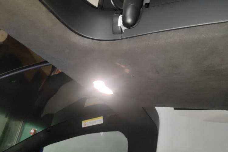 Used Tesla Model X 2019 Long-Range Version Headliner
