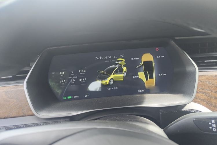Used Tesla Model X 2019 Long-Range Version Instrument Cluster