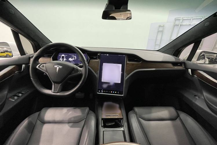 Used Tesla Model X 2019 Long-Range Version Interior 1