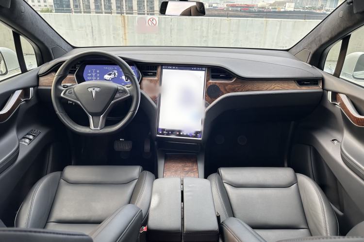Used Tesla Model X 2019 Long-Range Version Interior 1