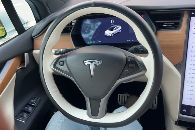 Used Tesla Model X 2019 Performance High-Performance Edition Interior 3