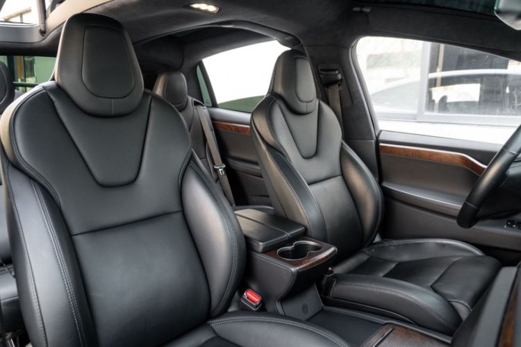 Used Tesla Model X 2019 Long-Range Version Interior 3