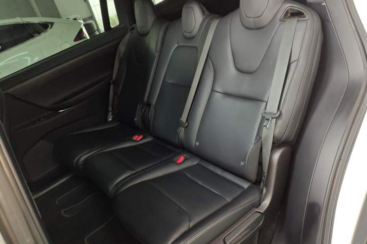 Used Tesla Model X 2019 Performance High-Performance Edition Interior 4