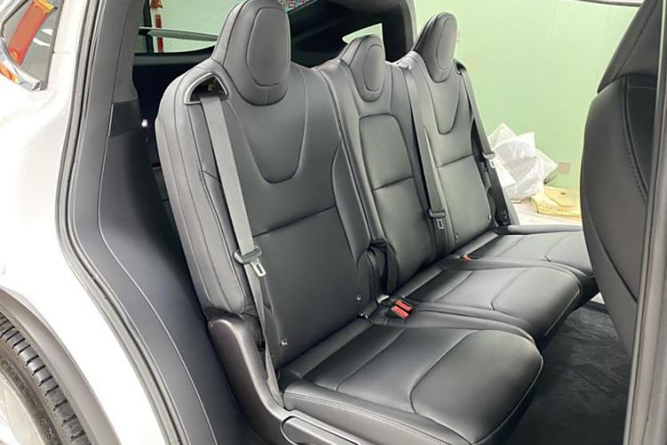 Used Tesla Model X 2019 Long-Range Version Interior 5
