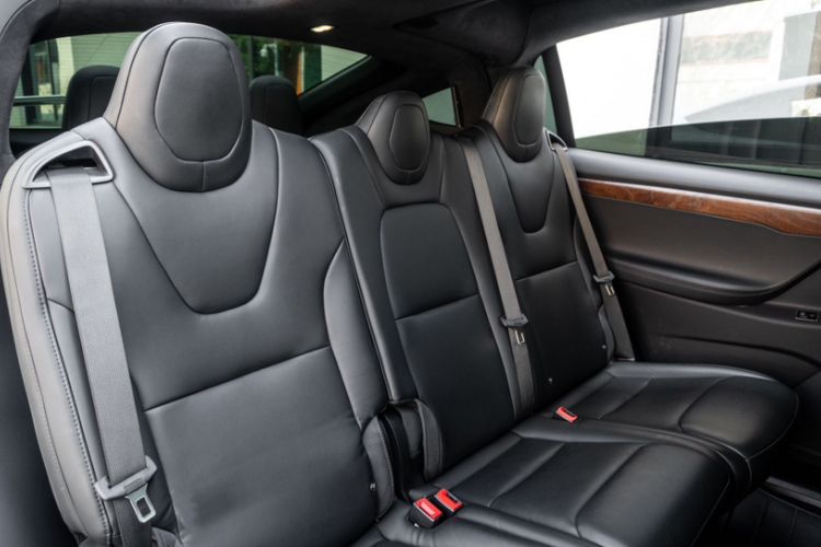 Used Tesla Model X 2019 Long-Range Version Interior 6