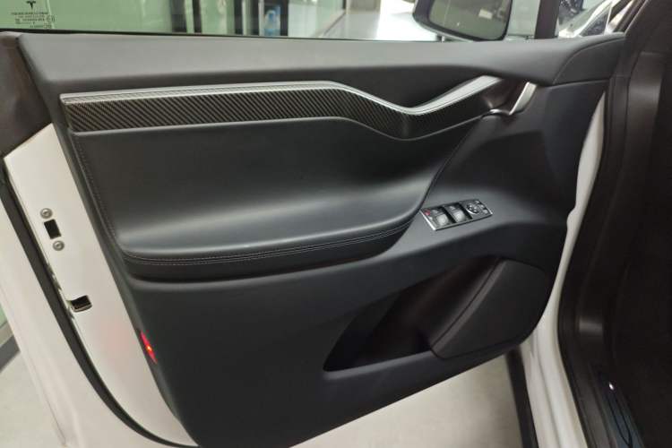 Used Tesla Model X 2019 Performance High-Performance Edition Interior 7