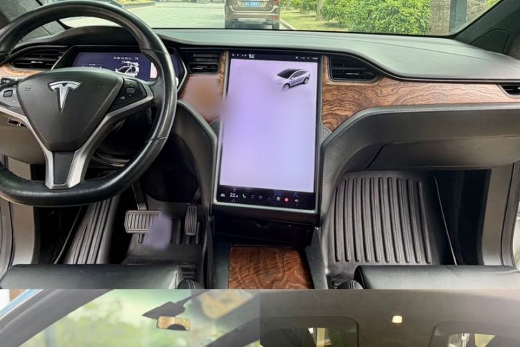 Used Tesla Model X 2019 Long-Range Version Interior 9