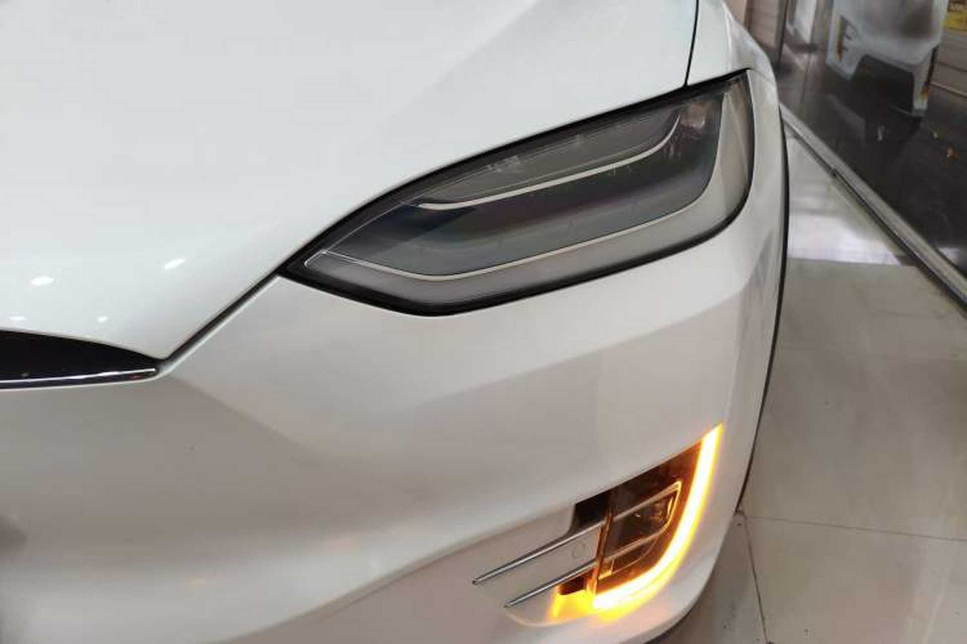 Used Tesla Model X 2019 Long-Range Version Left Front Headlight