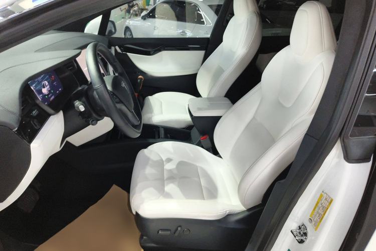 Used Tesla Model X 2019 Long-Range Version Left Front Seat