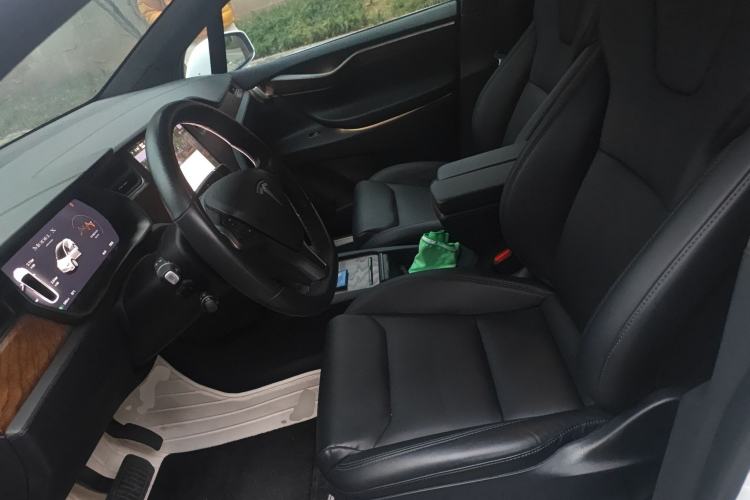 Used Tesla Model X 2019 Long-Range Version Left Front Seat