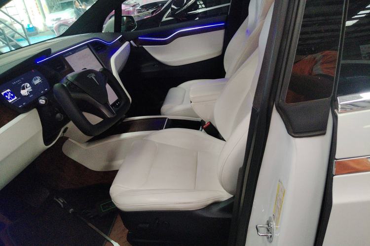 Used Tesla Model X 2019 Long-Range Version Left Front Seat