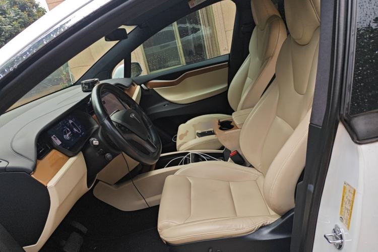 Used Tesla Model X 2019 Long-Range Version Left Front Seat