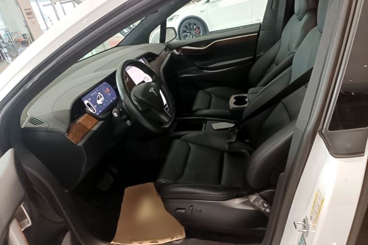 Used Tesla Model X 2019 Long-Range Version Left Front Seat