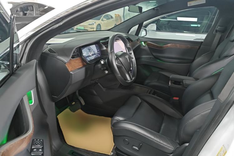 Used Tesla Model X 2019 Long-Range Version Left Front Seat