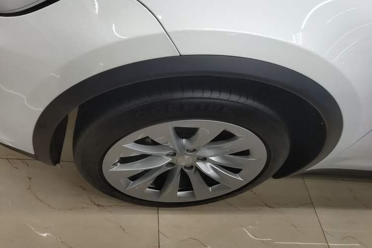 Used Tesla Model X 2019 Long-Range Version Left Front Wheel Hub