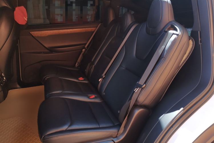 Used Tesla Model X 2019 Long-Range Version Left Rear Seat