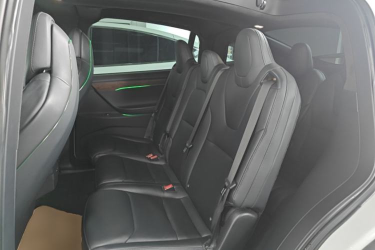 Used Tesla Model X 2019 Long-Range Version Left Rear Seat