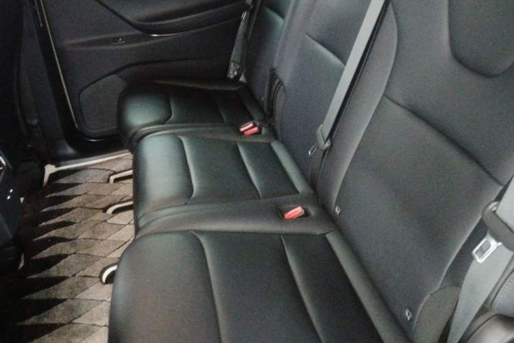 Used Tesla Model X 2019 Long-Range Version Left Rear Seat