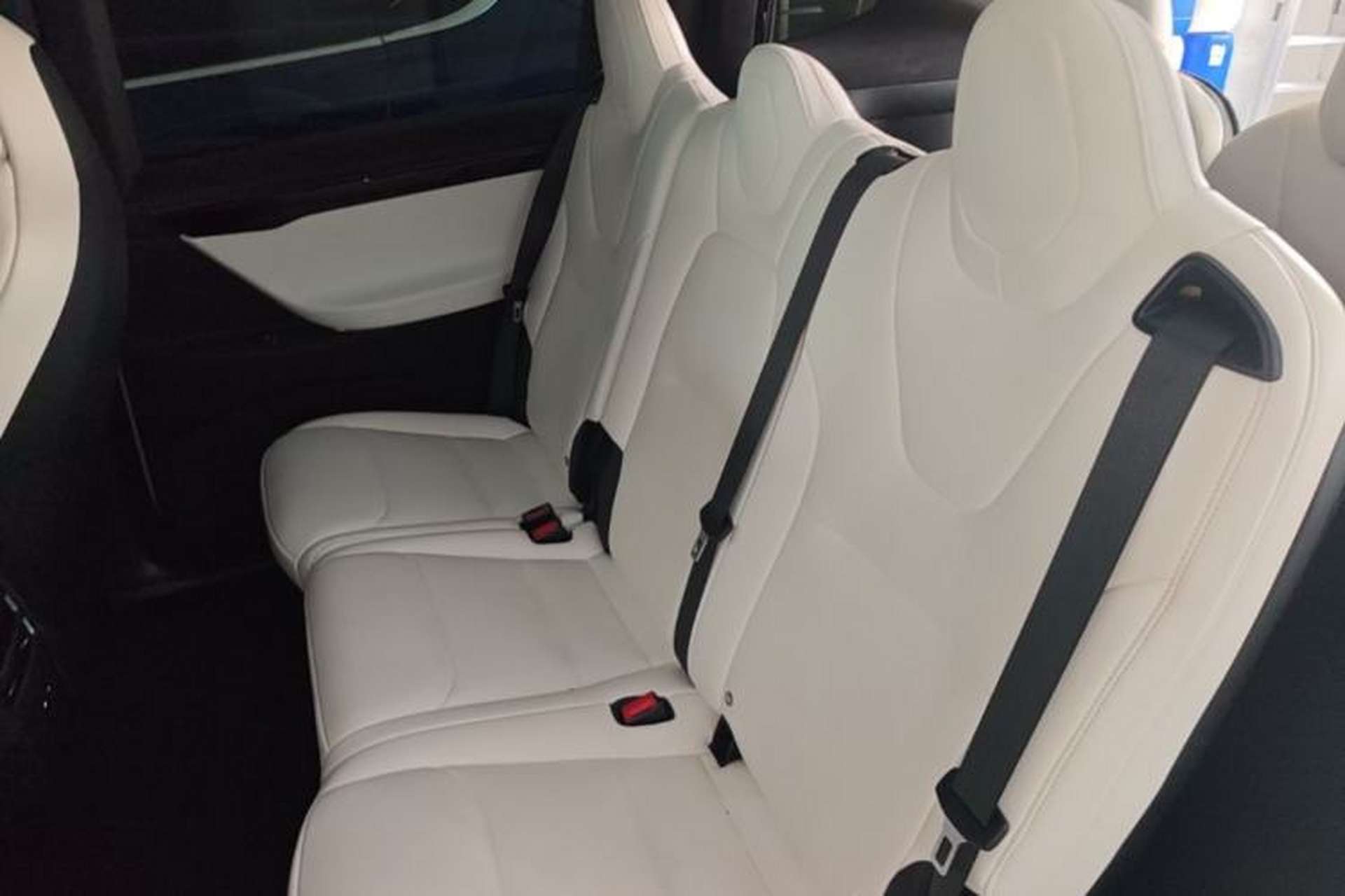 Used Tesla Model X 2019 Long-Range Version Left Rear Seat