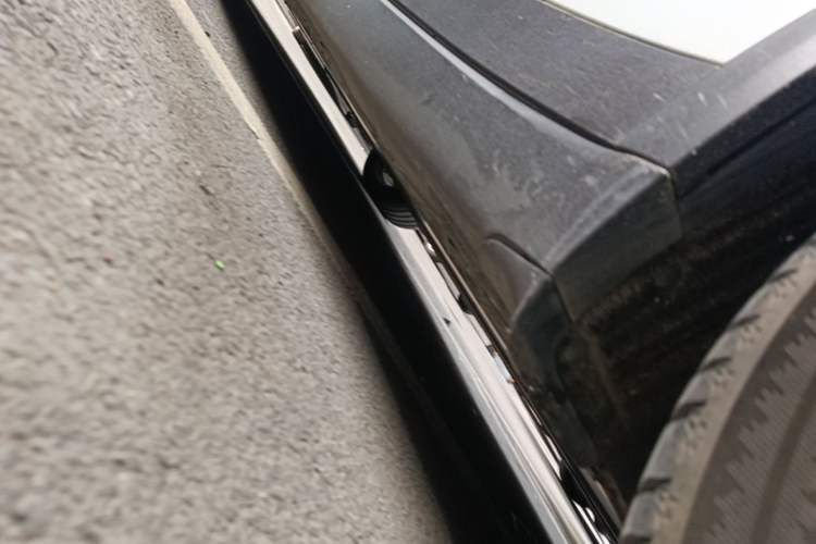 Used Tesla Model X 2019 Performance High-Performance Edition Left Side Sill