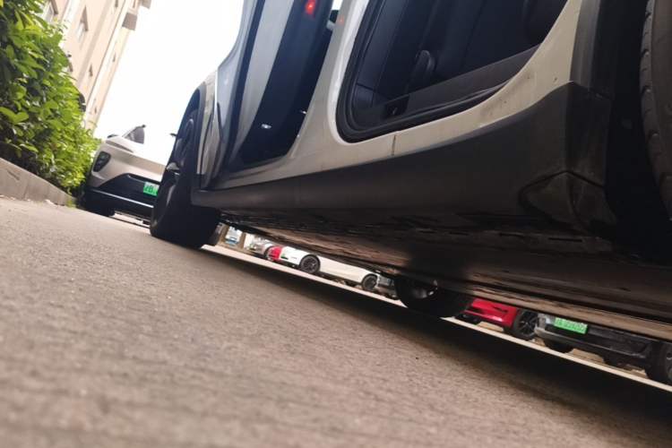 Used Tesla Model X 2019 Performance High-Performance Edition Left Side Sill