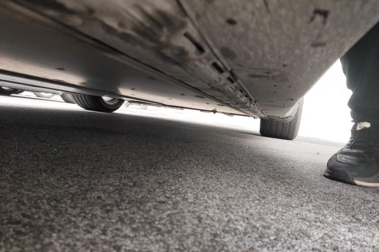 Used Tesla Model X 2019 Long-Range Version Left Side Sill