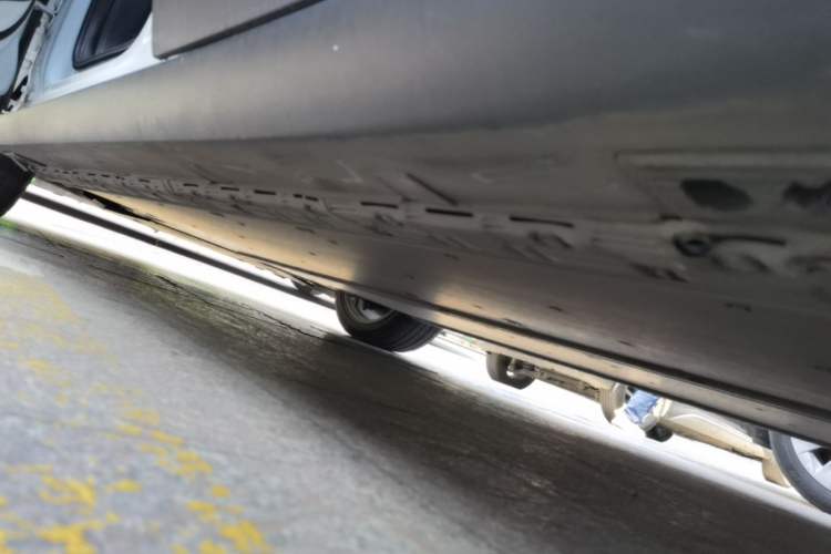 Used Tesla Model X 2019 Long-Range Version Left Side Sill