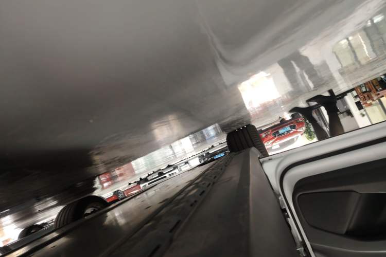 Used Tesla Model X 2019 Long-Range Version Left Side Sill