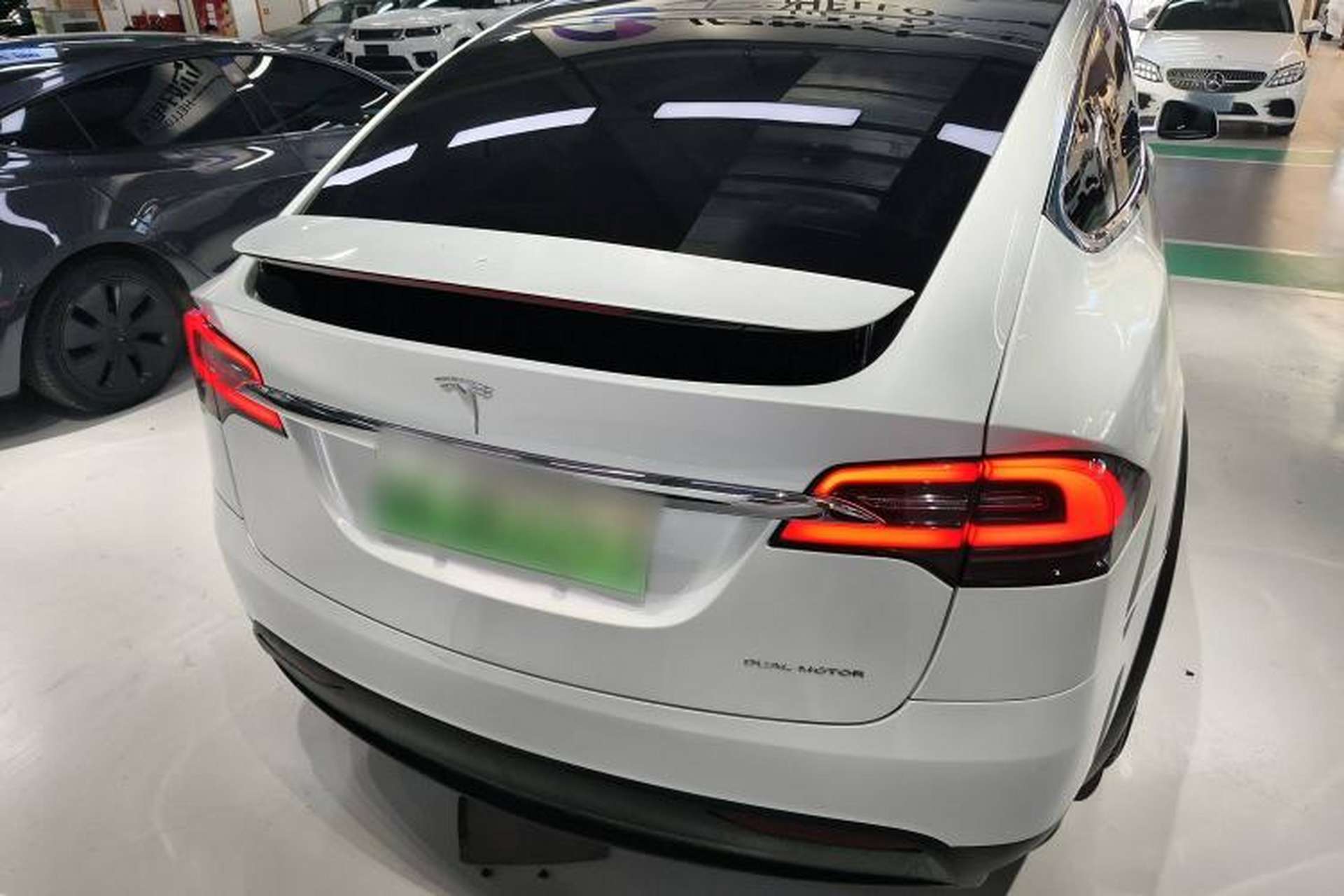 Used Tesla Model X 2019 Long-Range Version Rear