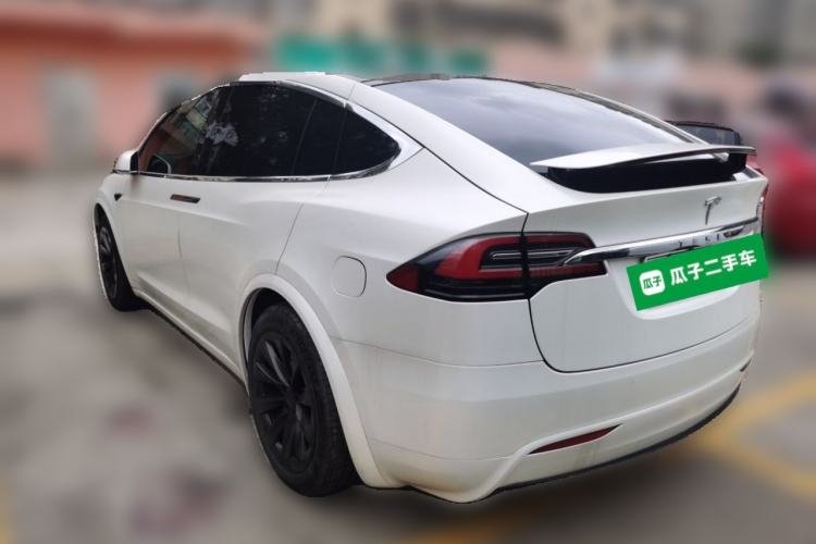 Used Tesla Model X 2019 Long-Range Version Rear Left 45 Deg