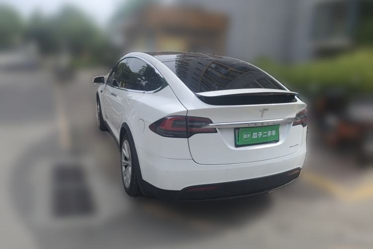 Used Tesla Model X 2019 Long-Range Version Rear Left 45 Deg