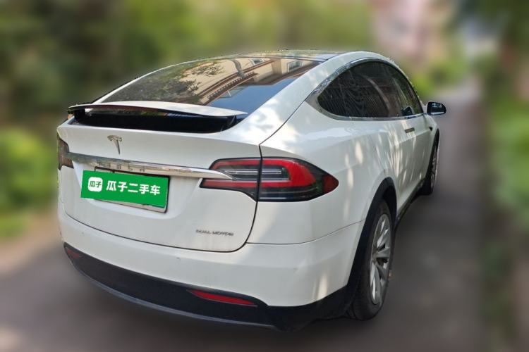 Used Tesla Model X 2019 Long-Range Version Rear Right 45 Deg