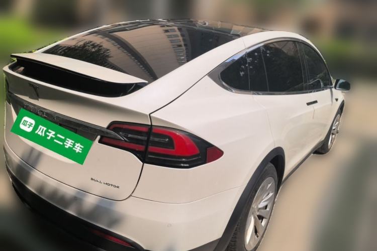 Used Tesla Model X 2019 Long-Range Version Rear Right 45 Deg