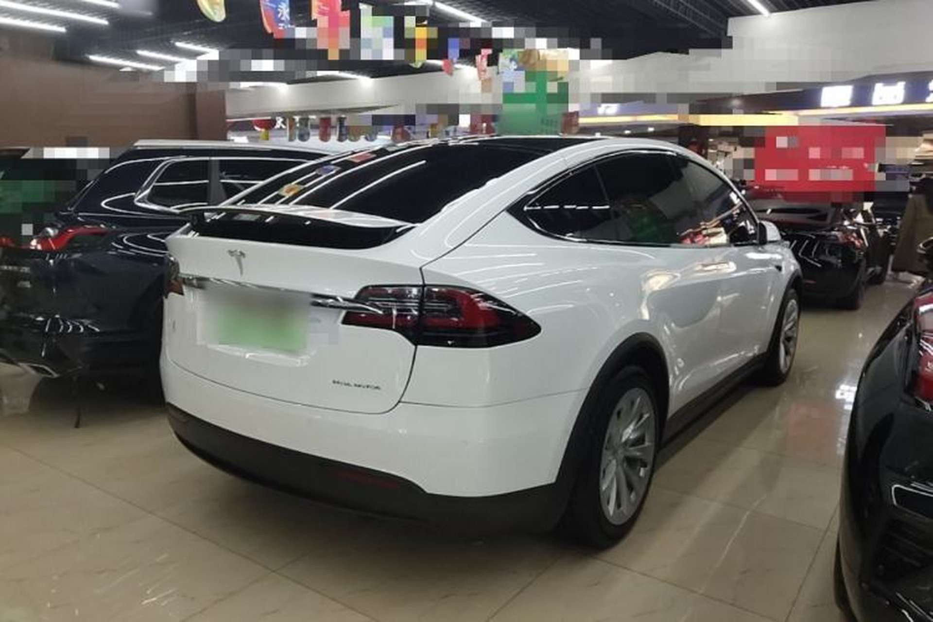 Used Tesla Model X 2019 Long-Range Version Rear Right 45 Deg