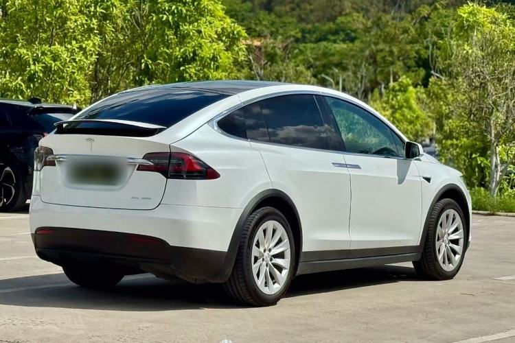 Used Tesla Model X 2019 Long-Range Version Rear Right 45 Deg
