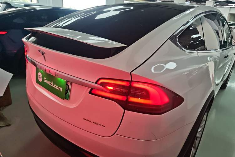 Used Tesla Model X 2019 Long-Range Version Rear