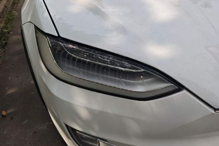 Used Tesla Model X 2019 Long-Range Version Right Front Headlight
