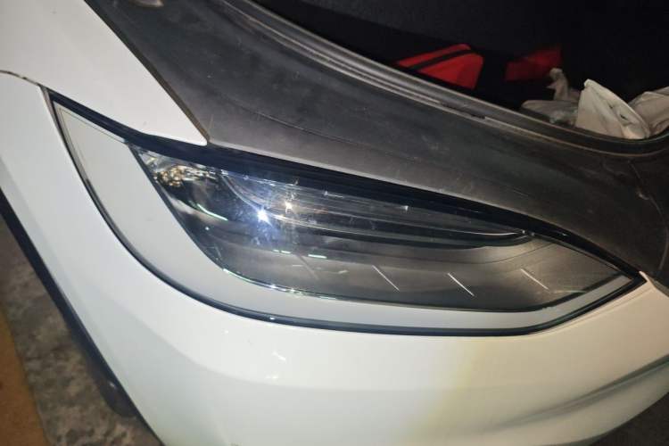 Used Tesla Model X 2019 Standard Range Version Right Front Headlight