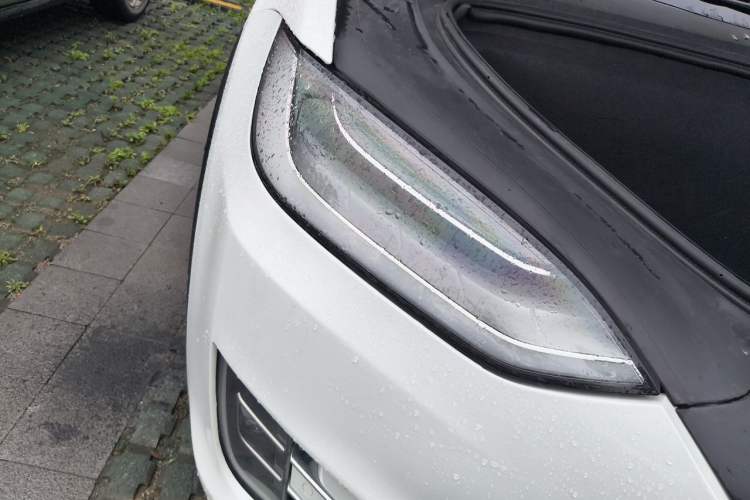 Used Tesla Model X 2019 Long-Range Version Right Front Headlight